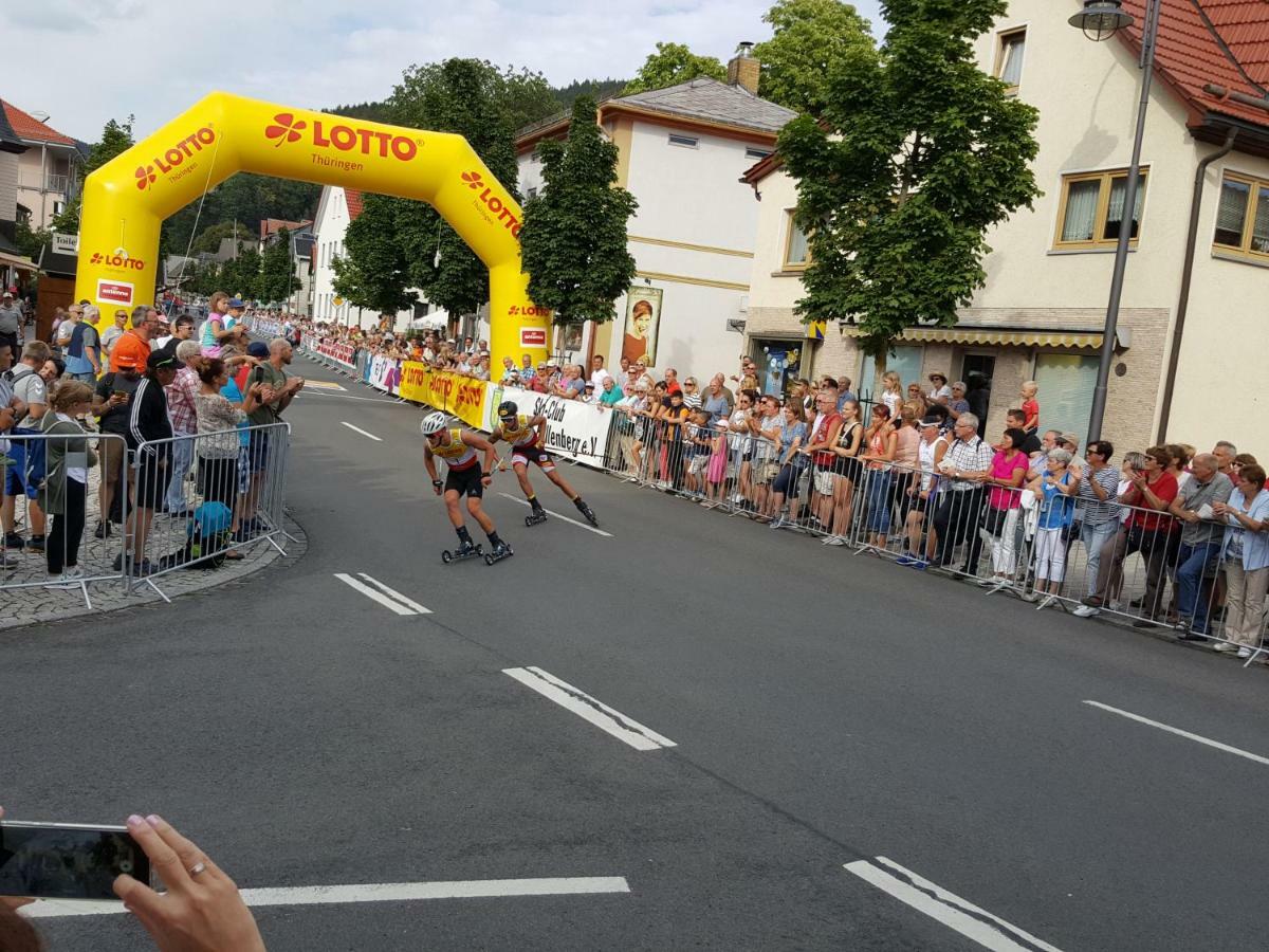 Ferienhaus Am Kirchberg Kurort Steinbach-Hallenberg Esterno foto