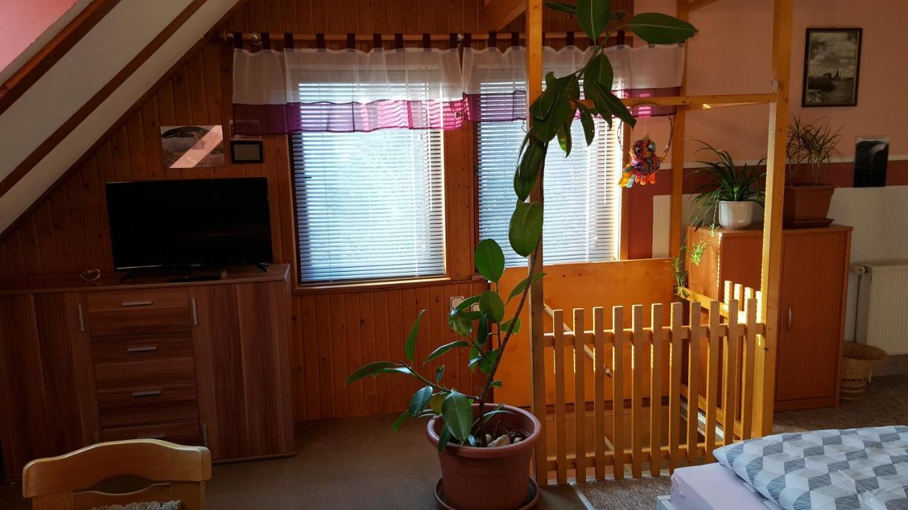 Ferienhaus Am Kirchberg Kurort Steinbach-Hallenberg Esterno foto